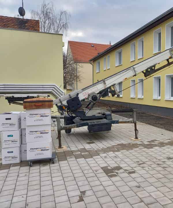 Möbellift in Hildesheim für den Firmenumzug 